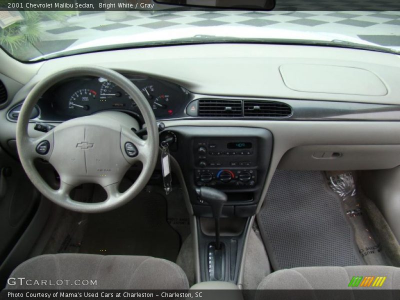 Bright White / Gray 2001 Chevrolet Malibu Sedan