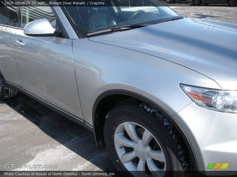 Brilliant Silver Metallic / Graphite 2005 Infiniti FX 35 AWD