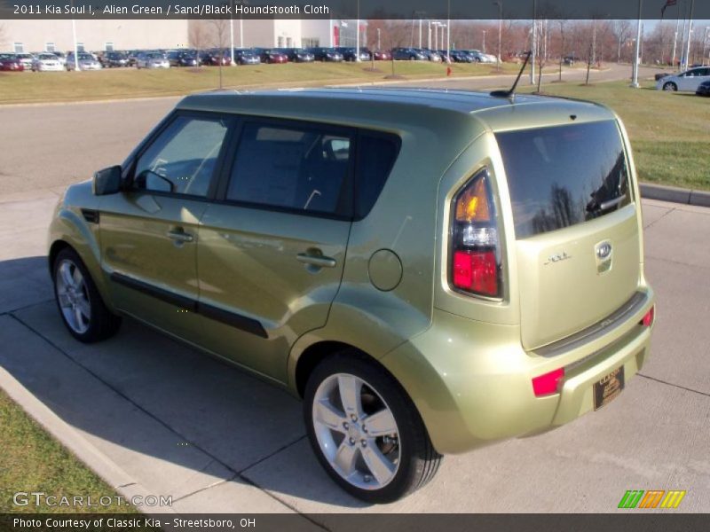 Alien Green / Sand/Black Houndstooth Cloth 2011 Kia Soul !