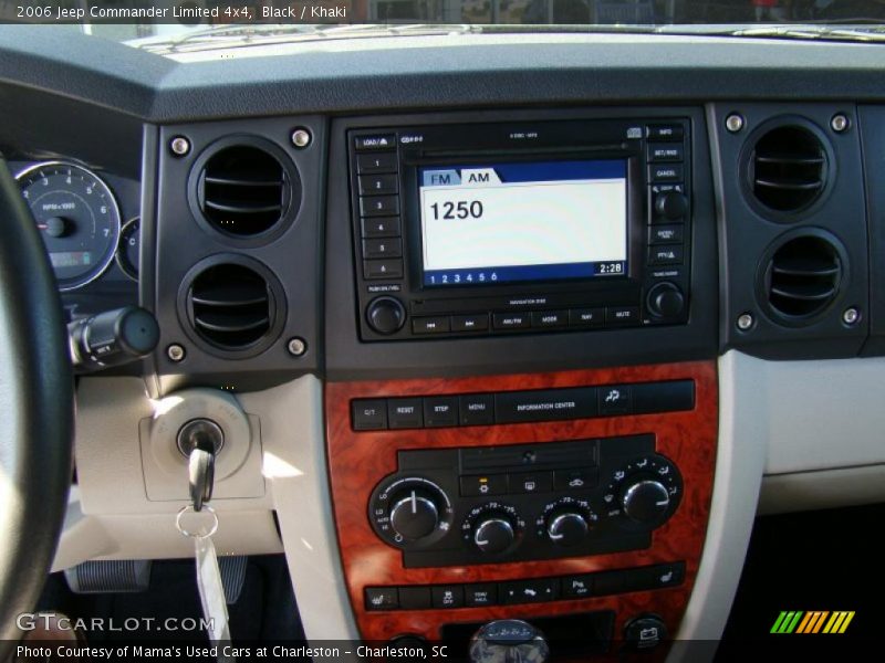 Black / Khaki 2006 Jeep Commander Limited 4x4