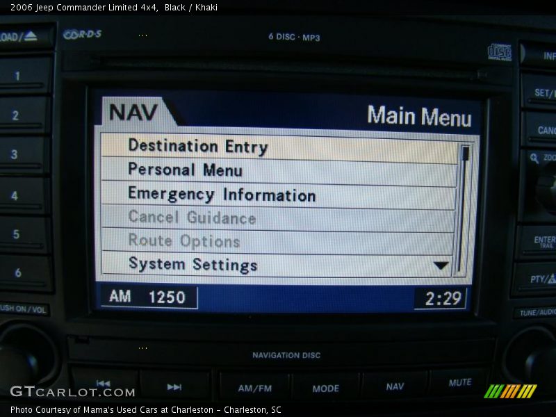 Black / Khaki 2006 Jeep Commander Limited 4x4