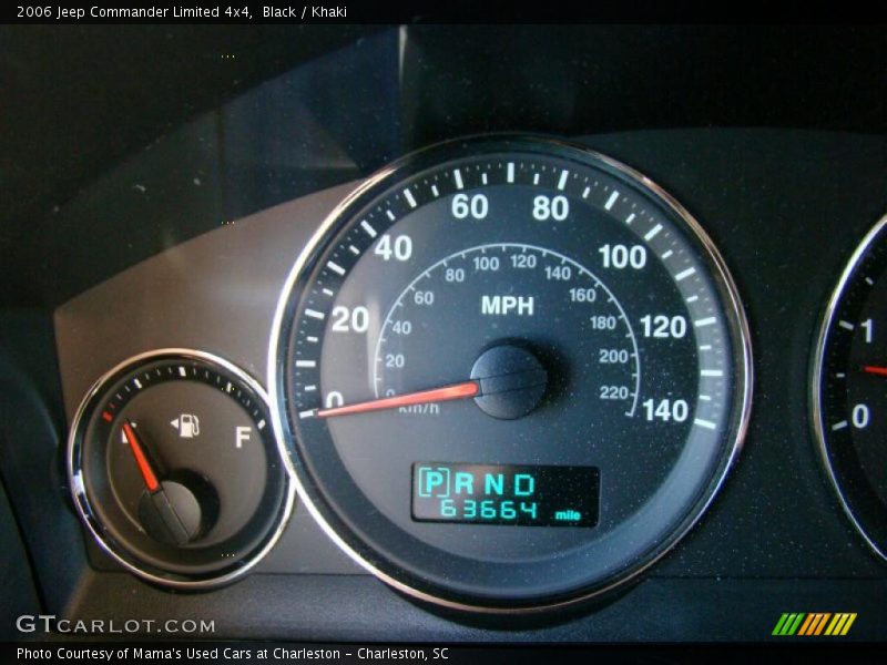 Black / Khaki 2006 Jeep Commander Limited 4x4