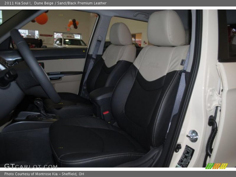 Dune Beige / Sand/Black Premium Leather 2011 Kia Soul !
