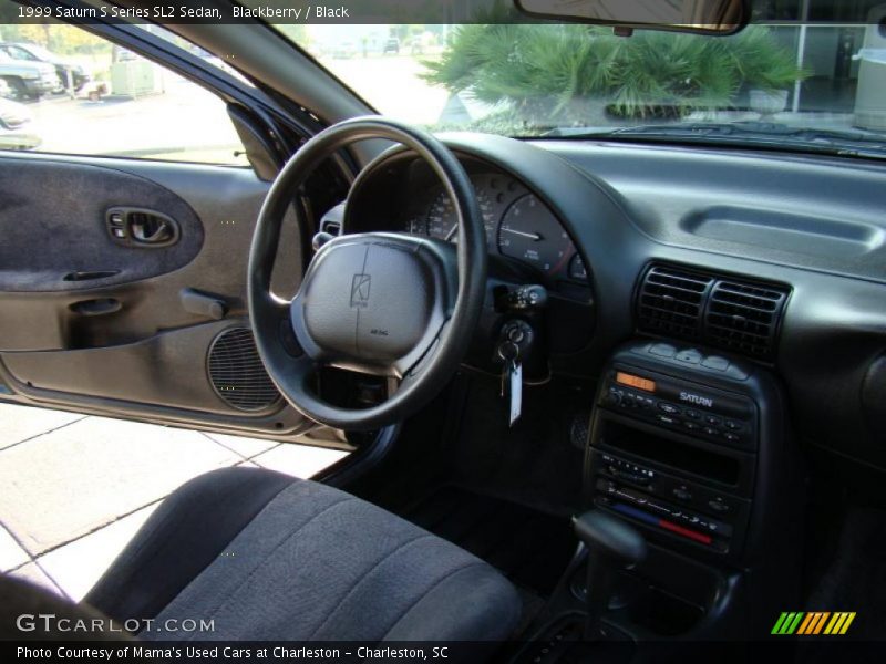 Blackberry / Black 1999 Saturn S Series SL2 Sedan