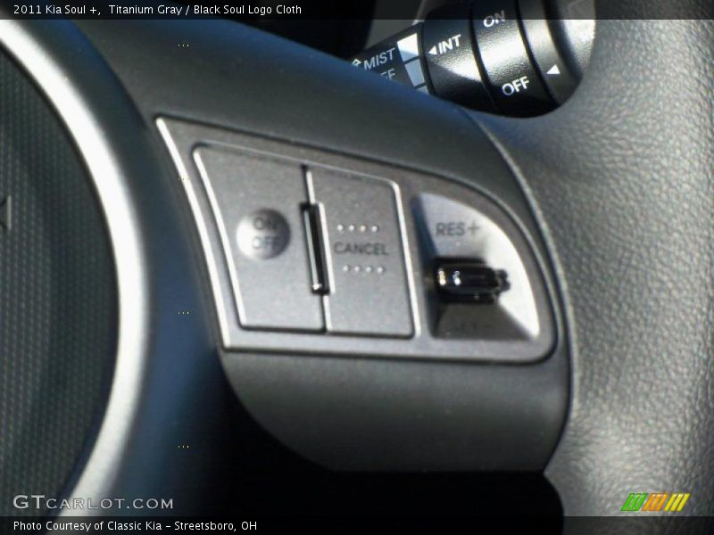 Titanium Gray / Black Soul Logo Cloth 2011 Kia Soul +