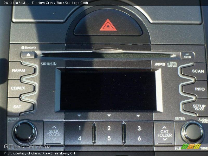 Titanium Gray / Black Soul Logo Cloth 2011 Kia Soul +