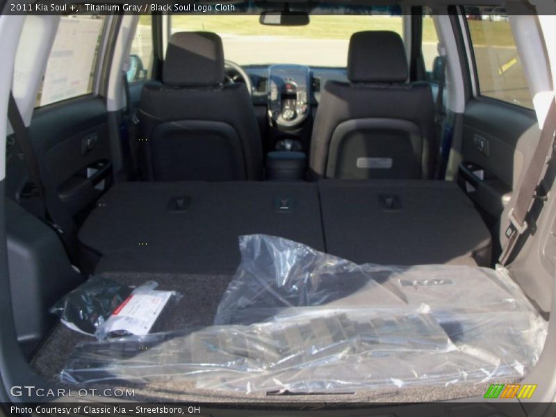 Titanium Gray / Black Soul Logo Cloth 2011 Kia Soul +