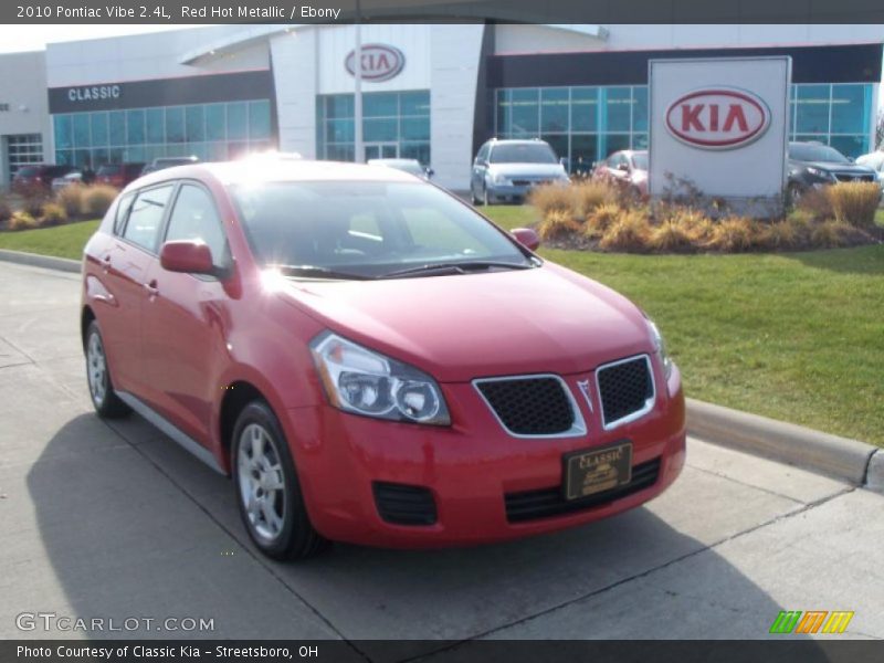 Red Hot Metallic / Ebony 2010 Pontiac Vibe 2.4L