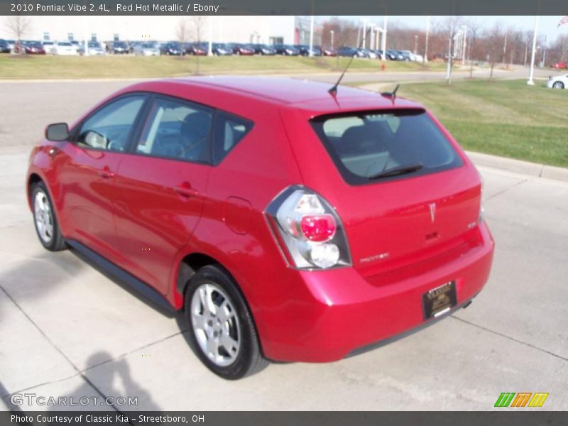 Red Hot Metallic / Ebony 2010 Pontiac Vibe 2.4L
