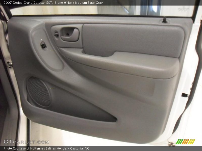 Stone White / Medium Slate Gray 2007 Dodge Grand Caravan SXT