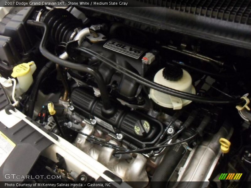 Stone White / Medium Slate Gray 2007 Dodge Grand Caravan SXT