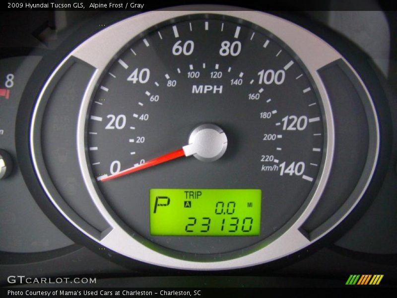 Alpine Frost / Gray 2009 Hyundai Tucson GLS