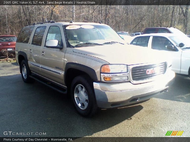 Sand Beige Metallic / Neutral/Shale 2005 GMC Yukon XL SLT 4x4