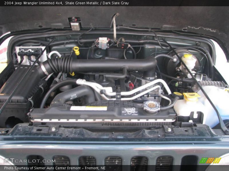 Shale Green Metallic / Dark Slate Gray 2004 Jeep Wrangler Unlimited 4x4