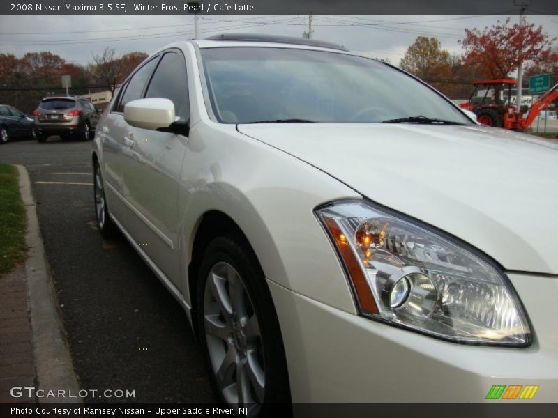 Winter Frost Pearl / Cafe Latte 2008 Nissan Maxima 3.5 SE