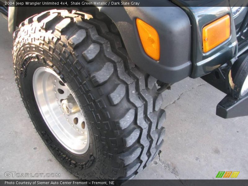 Shale Green Metallic / Dark Slate Gray 2004 Jeep Wrangler Unlimited 4x4