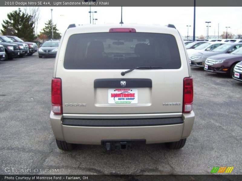 Light Sandstone Metallic / Khaki 2010 Dodge Nitro SE 4x4