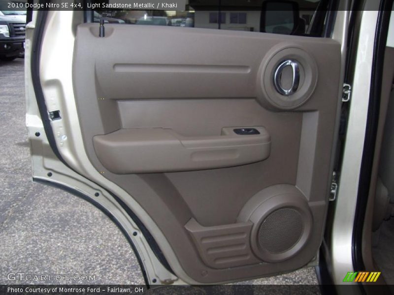 Door Panel of 2010 Nitro SE 4x4