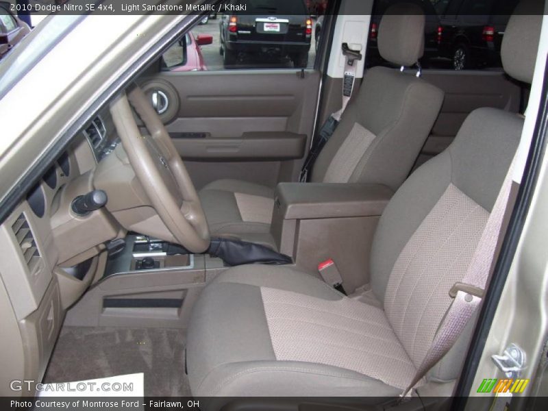  2010 Nitro SE 4x4 Khaki Interior