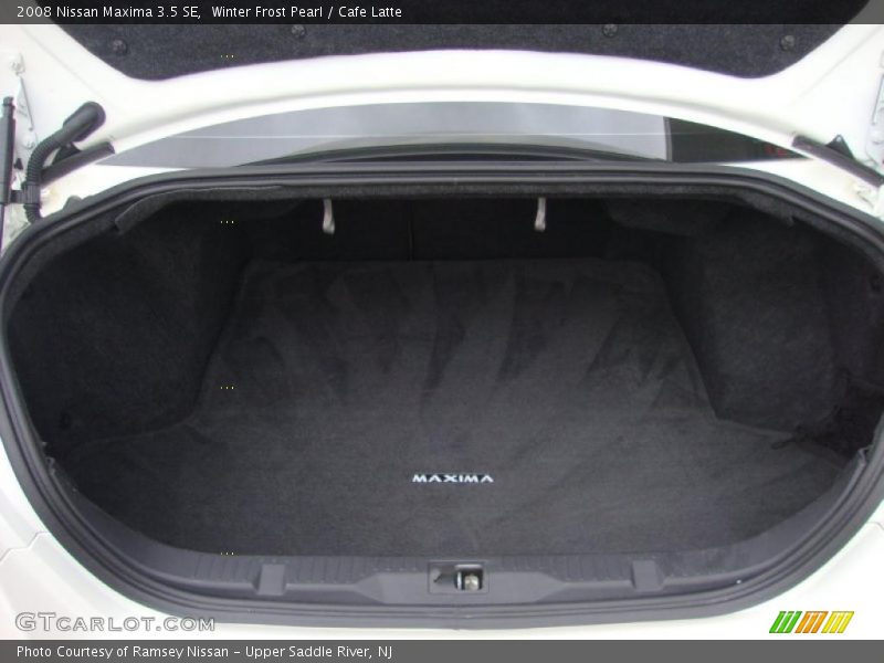 Winter Frost Pearl / Cafe Latte 2008 Nissan Maxima 3.5 SE