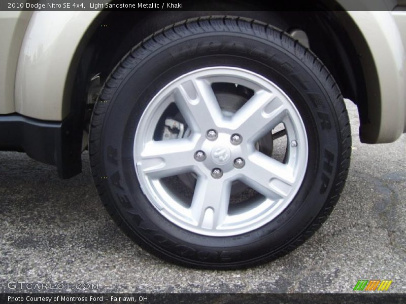  2010 Nitro SE 4x4 Wheel