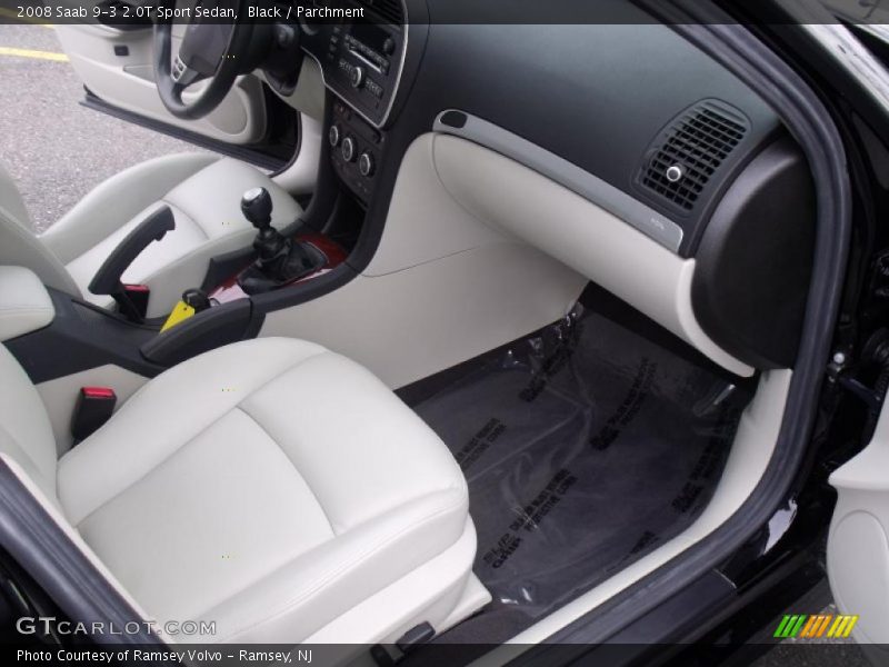  2008 9-3 2.0T Sport Sedan Parchment Interior