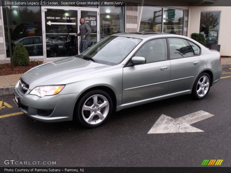 Seacrest Green Metallic / Warm Ivory 2009 Subaru Legacy 2.5i Sedan