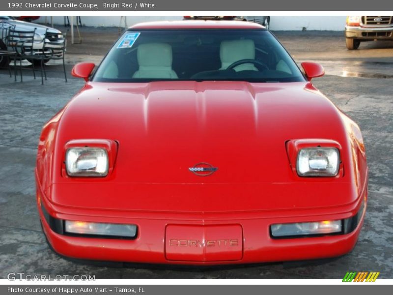 Bright Red / White 1992 Chevrolet Corvette Coupe
