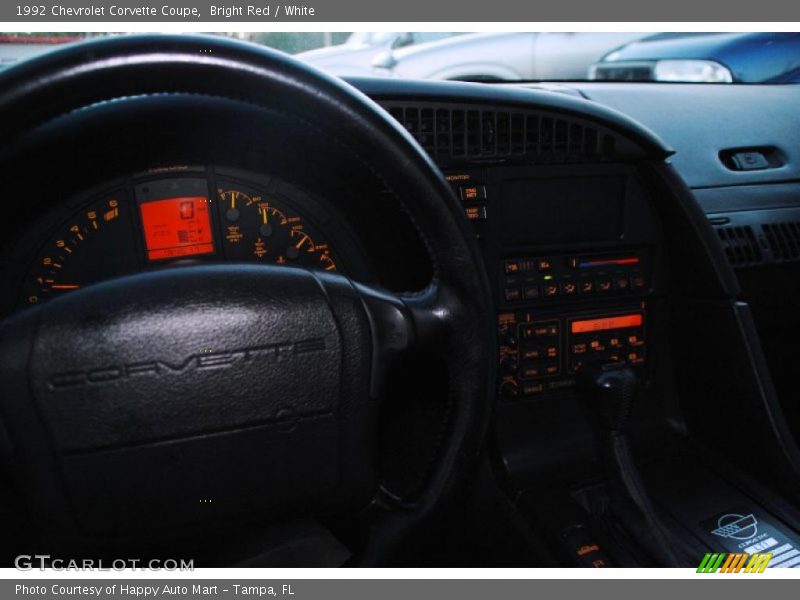Bright Red / White 1992 Chevrolet Corvette Coupe