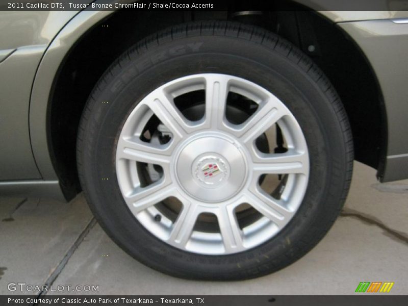 Tuscan Bronze ChromFlair / Shale/Cocoa Accents 2011 Cadillac DTS
