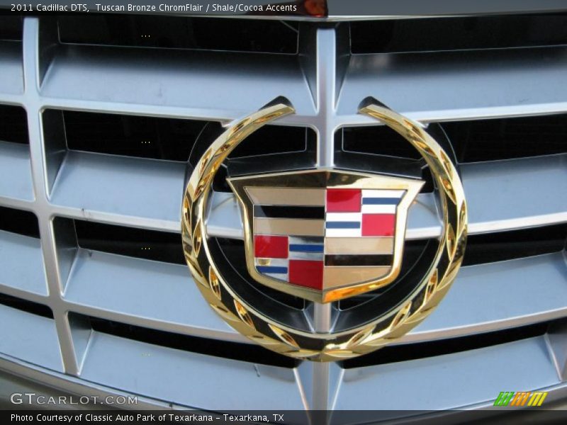 Tuscan Bronze ChromFlair / Shale/Cocoa Accents 2011 Cadillac DTS