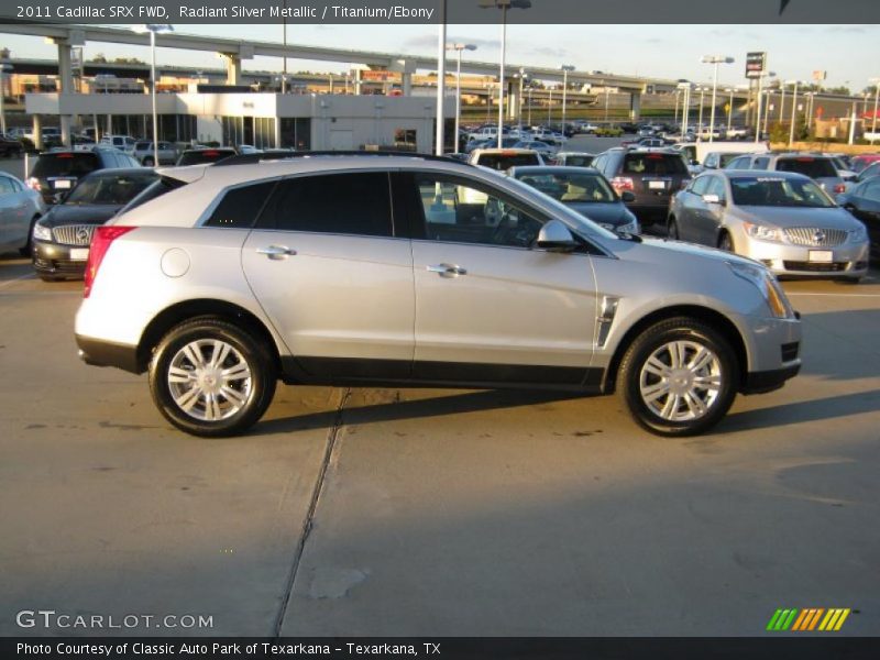 Radiant Silver Metallic / Titanium/Ebony 2011 Cadillac SRX FWD