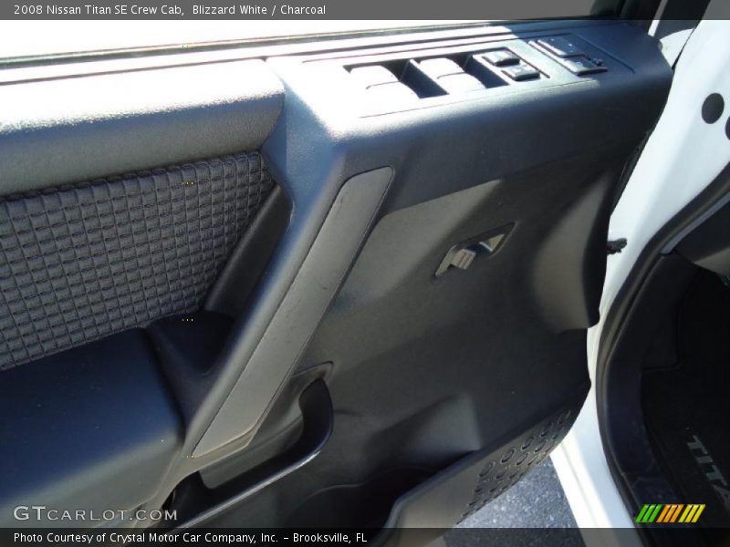Blizzard White / Charcoal 2008 Nissan Titan SE Crew Cab