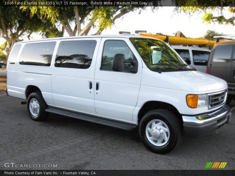 Oxford White / Medium Flint Grey 2006 Ford E Series Van E350 XLT 15 Passenger