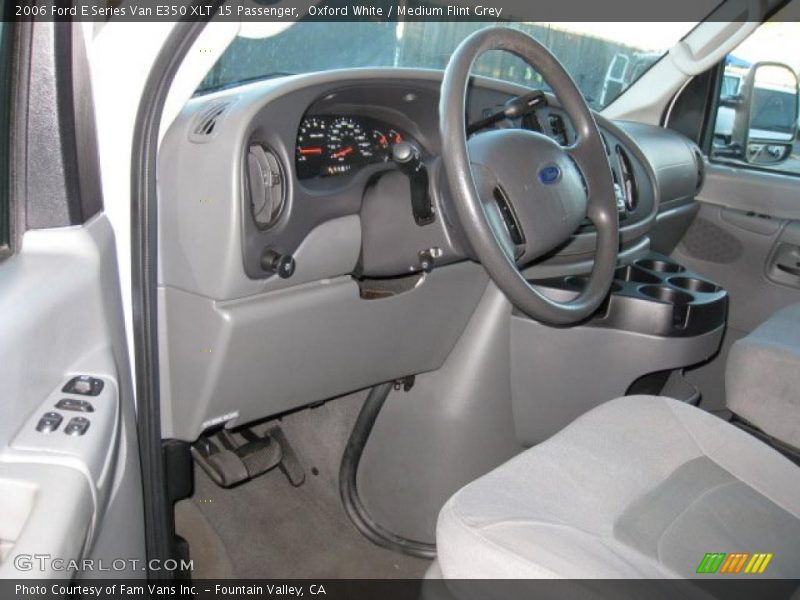 Oxford White / Medium Flint Grey 2006 Ford E Series Van E350 XLT 15 Passenger