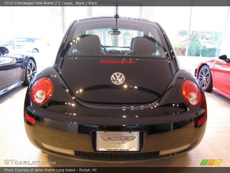 Black / Black 2010 Volkswagen New Beetle 2.5 Coupe