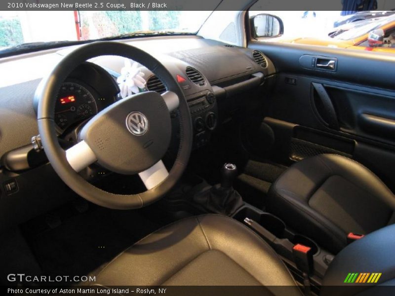 Black / Black 2010 Volkswagen New Beetle 2.5 Coupe