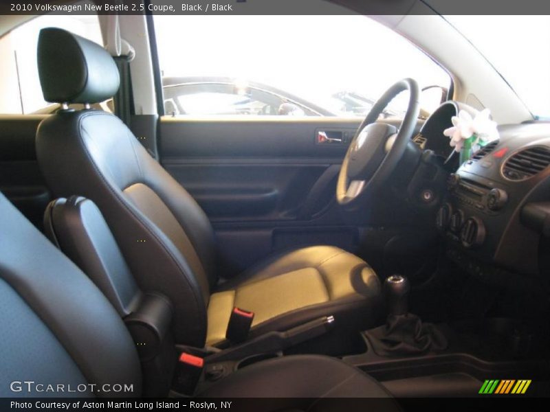 Black / Black 2010 Volkswagen New Beetle 2.5 Coupe