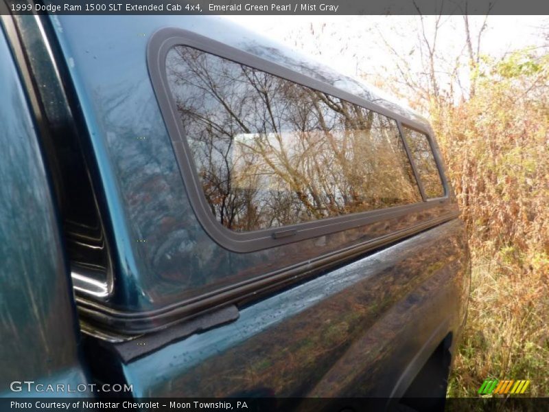 Emerald Green Pearl / Mist Gray 1999 Dodge Ram 1500 SLT Extended Cab 4x4