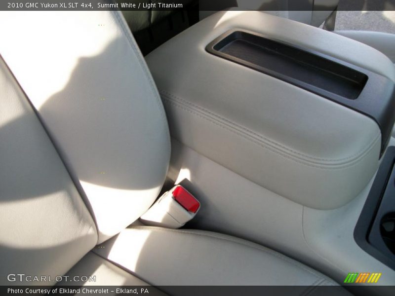 Summit White / Light Titanium 2010 GMC Yukon XL SLT 4x4
