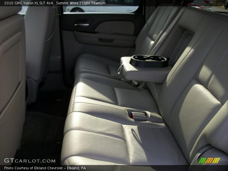 Summit White / Light Titanium 2010 GMC Yukon XL SLT 4x4