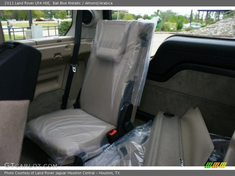  2011 LR4 HSE Almond/Arabica Interior