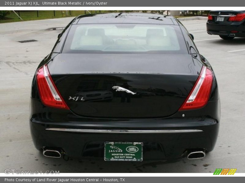 Ultimate Black Metallic / Ivory/Oyster 2011 Jaguar XJ XJL