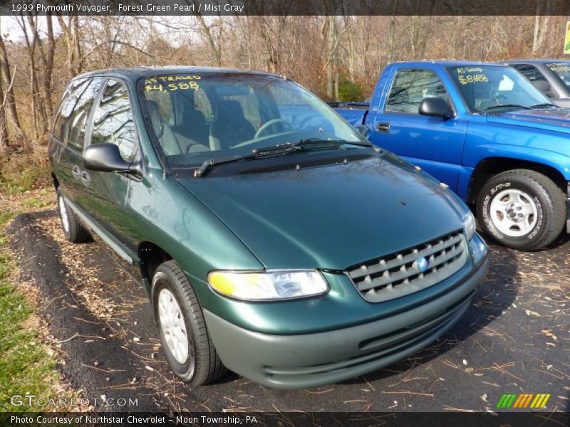 Forest Green Pearl / Mist Gray 1999 Plymouth Voyager