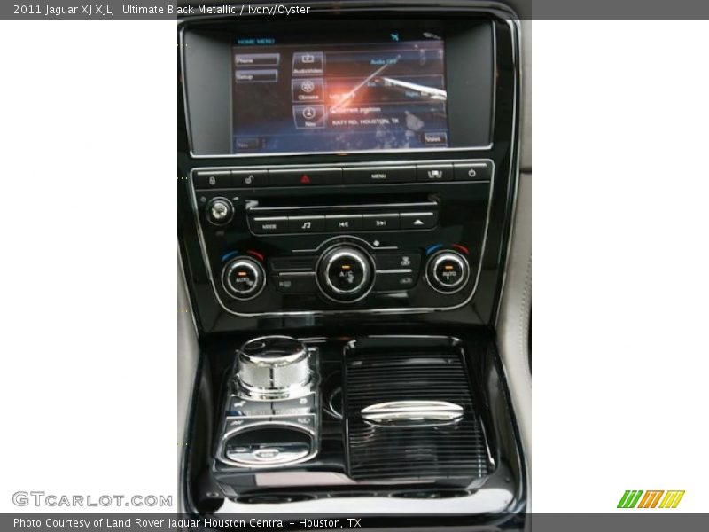 Controls of 2011 XJ XJL