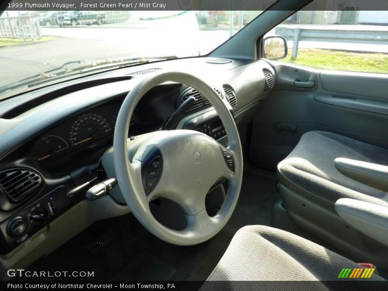 Forest Green Pearl / Mist Gray 1999 Plymouth Voyager