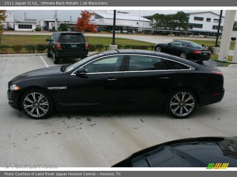 Ultimate Black Metallic / Jet Black/Ivory 2011 Jaguar XJ XJL