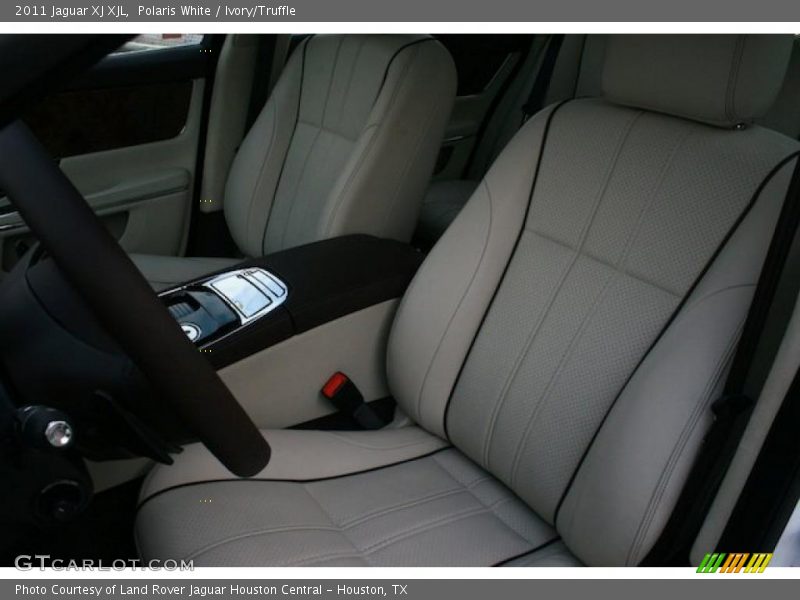Polaris White / Ivory/Truffle 2011 Jaguar XJ XJL