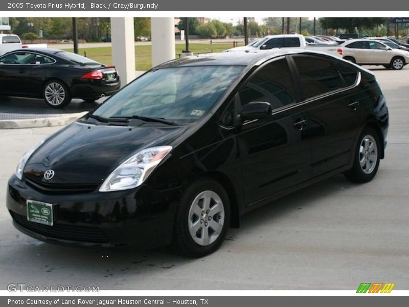 Black / Gray/Burgundy 2005 Toyota Prius Hybrid