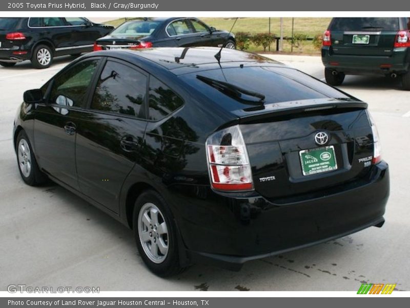 Black / Gray/Burgundy 2005 Toyota Prius Hybrid